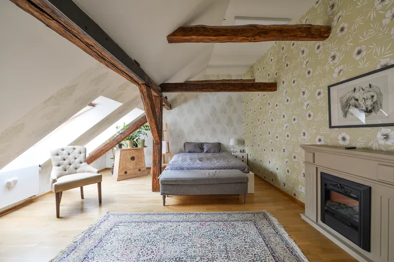 Kateřinská, Nové Město - Prague 2 | Sale, Apartment, Three-bedroom (4+kk), 137 m²