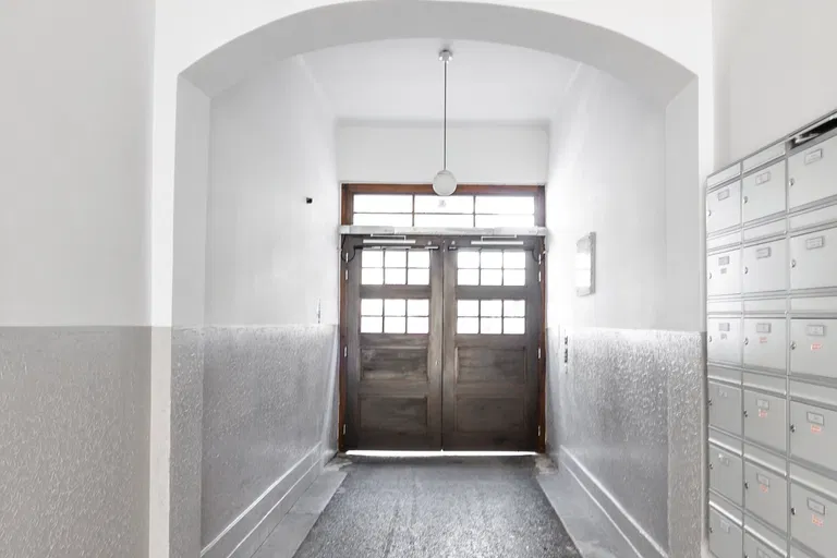 Radhošťská, Žižkov - Praha 3 | Prenájom, Byt, 2-izbový, 88 m²