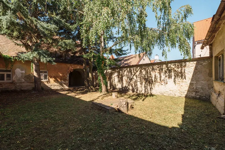 Prostredná, Svätý Jur - Pezinok | Sale, House, Seven-bedroom (8+kk), 311 m²