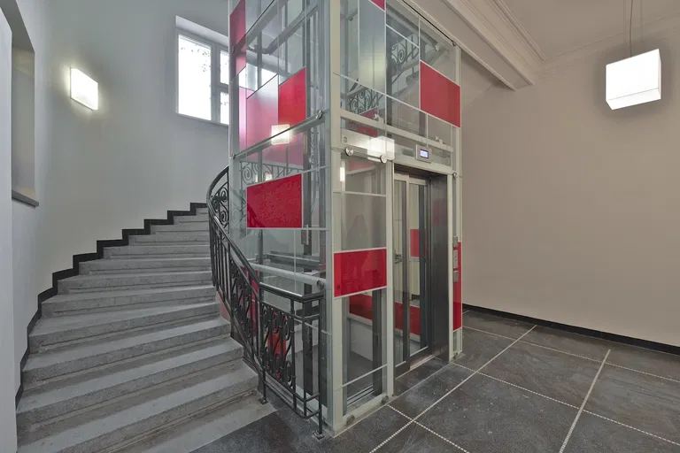 Ovenecká, Bubeneč - Praha 7 | Prenájom, Byt, 3-izbový, 88 m²