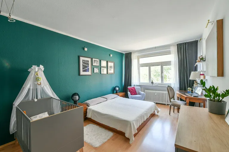 Komunardů, Holešovice - Prague 7 | Sale, Apartment, One-bedroom (2+kk), 61 m²