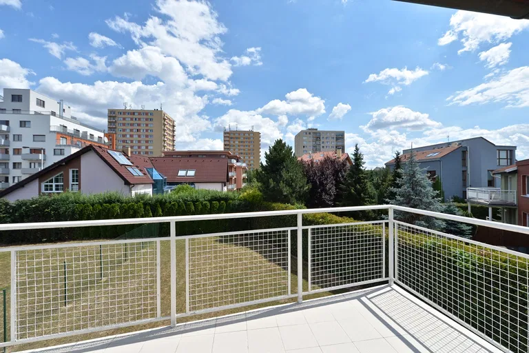 U Nás, Braník - Prague 4 | Rent, Apartment, Three-bedroom (4+kk), 147 m²