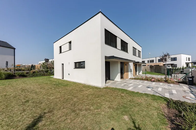 Skřivánčí, Březiněves - Praha 8 | Prenájom, Rodinný dom, 5-izbový, 171 m²