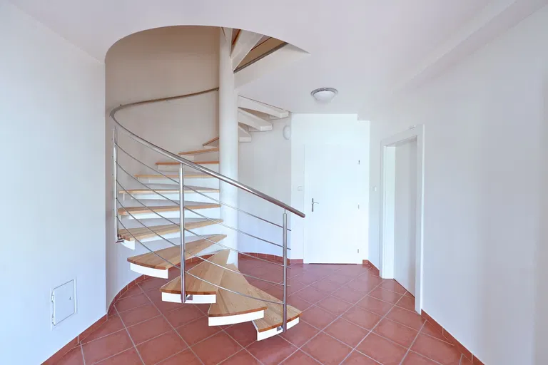 U Nás, Braník - Prague 4 | Rent, Apartment, Three-bedroom (4+kk), 147 m²