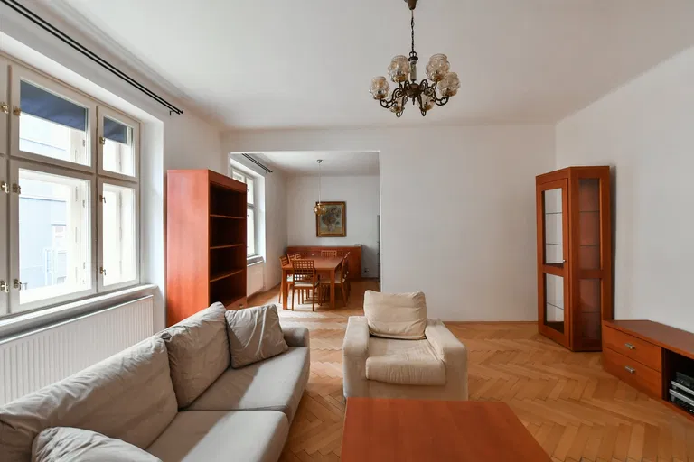 Na Jezerce, Nusle - Prague 4 | Sale, Apartment, Two-bedroom (3+kk), 109 m²