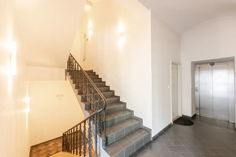 Balbínova, Vinohrady - Prague 2 | Sale, Apartment, One-bedroom (2+kk), 57 m²