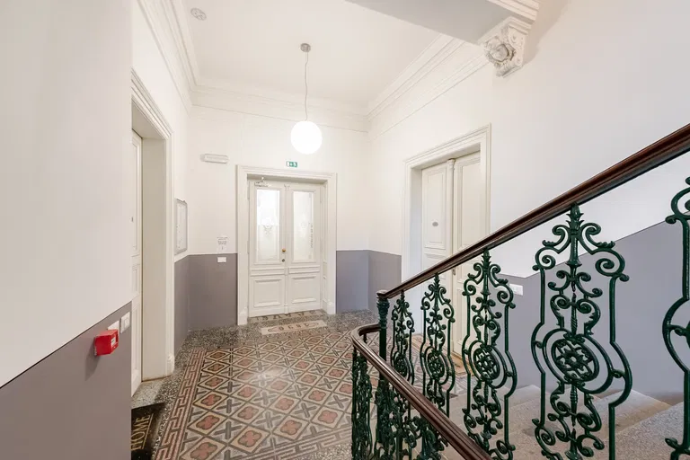 Mánesova, Vinohrady - Prague 2 | Sale, Apartment, One-bedroom (2+kk), 50 m²