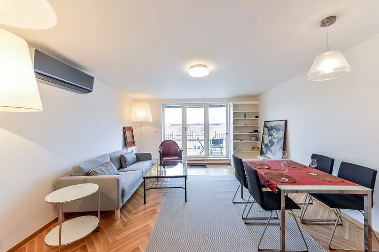 Pecháčkova, Smíchov - Praha 5 | Prenájom, Byt, 3-izbový, 94 m²