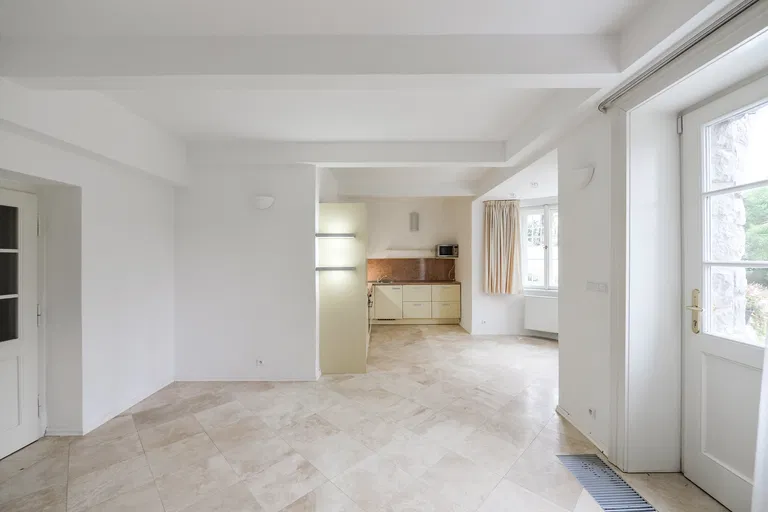 U Laboratoře, Střešovice - Praha 6 | Prenájom, Byt, 2-izbový, 86 m²