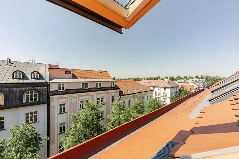 Domažlická, Žižkov - Prague 3 | Sale, Apartment, Two-bedroom (3+kk), 112 m²