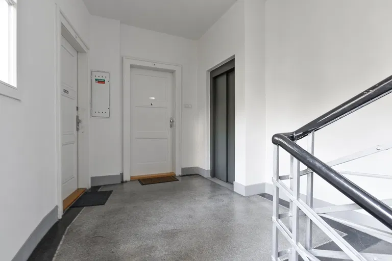 Domažlická, Žižkov - Prague 3 | Sale, Apartment, Two-bedroom (3+kk), 112 m²