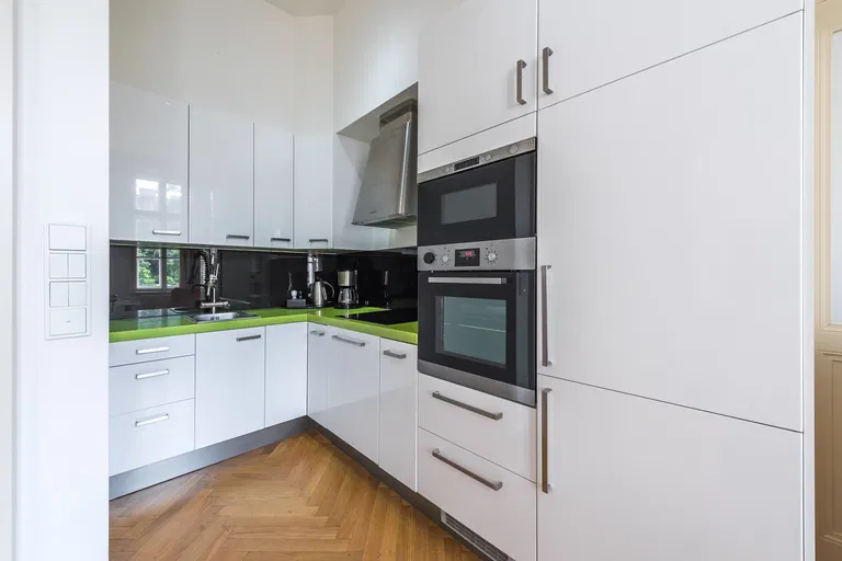 Ve Smečkách, Nové Město - Prague 1 | Rent, Apartment, One-bedroom (2+kk), 62 m²