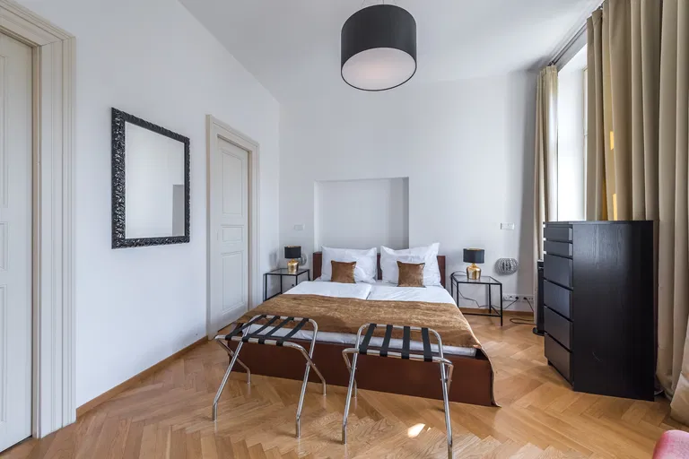 Ve Smečkách, Nové Město - Prague 1 | Rent, Apartment, One-bedroom (2+kk), 62 m²