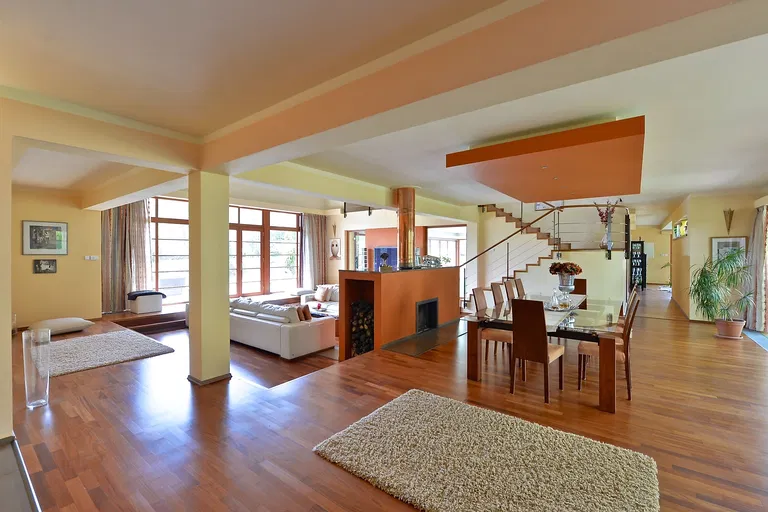 Horní Lomnice, Kunice - Praha-východ | Predaj, Rodinný dom, 6-izbový, 517 m²