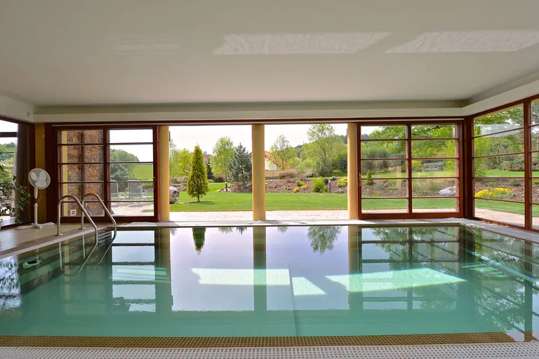 Horní Lomnice, Kunice - Praha-východ | Predaj, Rodinný dom, 6-izbový, 517 m²
