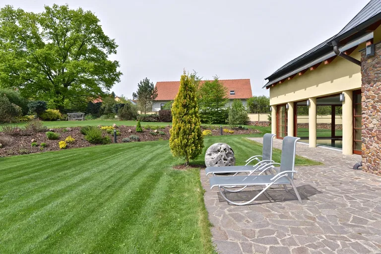 Horní Lomnice, Kunice - Praha-východ | Predaj, Rodinný dom, 6-izbový, 517 m²