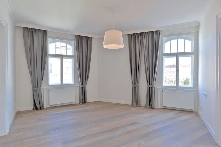náměstí Jiřího z Poděbrad, Vinohrady - Praha 3 | Prenájom, Byt, 3-izbový, 137 m²