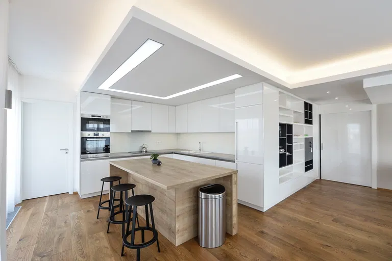 Za Karlínským přístavem, Karlín - Praha 8 | Prenájom, Byt, 3-izbový, 104 m²