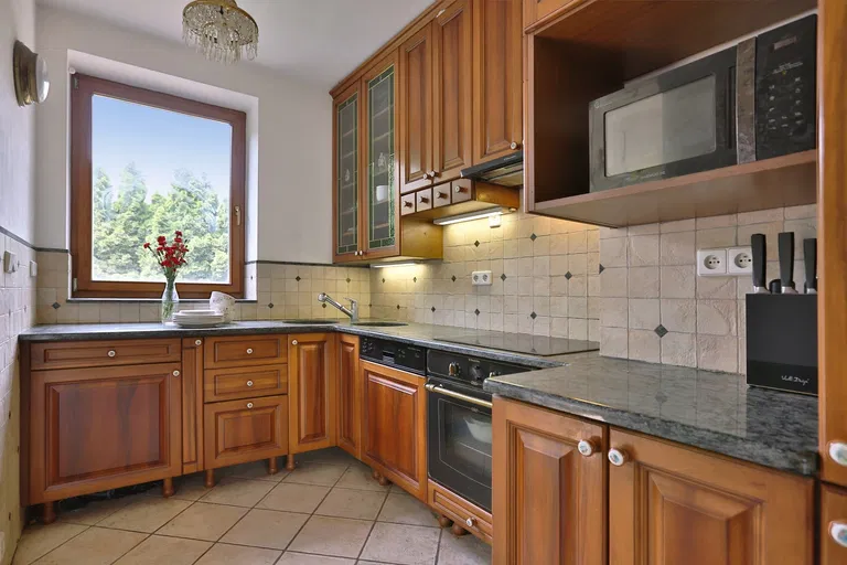 Novochuchelská, Velká Chuchle - Prague 5 | Sale, House, Three-bedroom (4+kk), 161 m²
