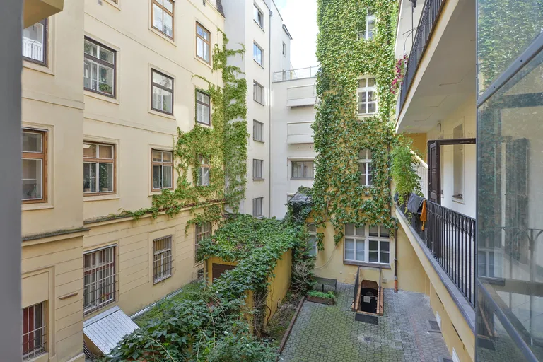 Benediktská, Staré Město - Prague 1 | Rent, Apartment, Two-bedroom (3+1), 100 m²