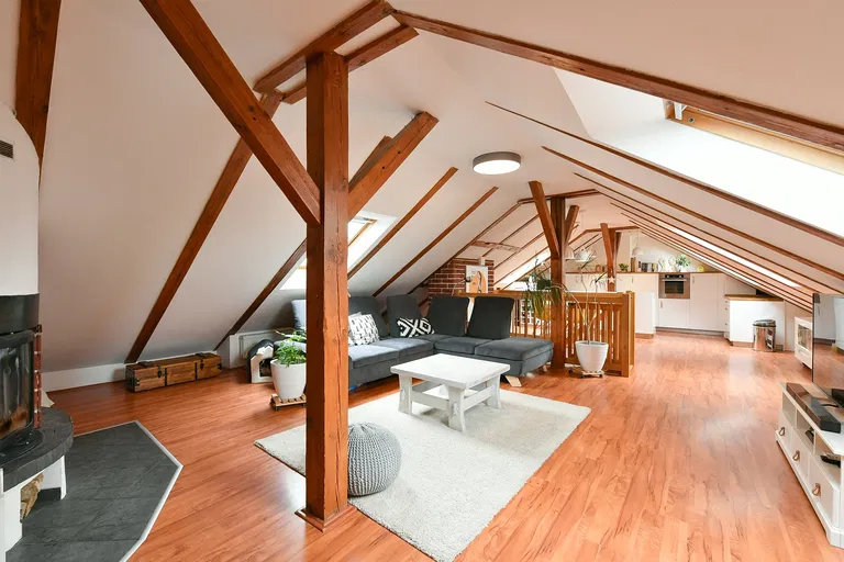 Brtnická, Michle - Prague 10 | Sale, Apartment, Two-bedroom (3+kk), 133 m²