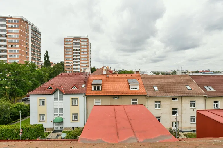Brtnická, Michle - Prague 10 | Sale, Apartment, Two-bedroom (3+kk), 133 m²