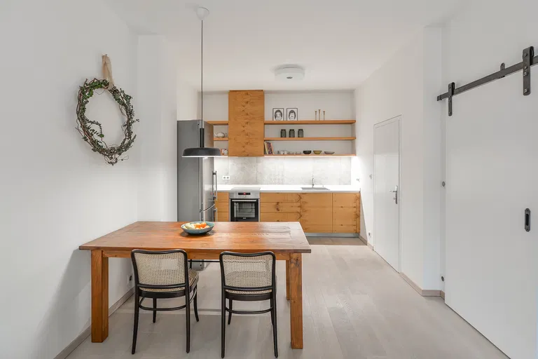 Ruská, Vršovice - Praha 10 | Prenájom, Byt, 2-izbový, 54 m²