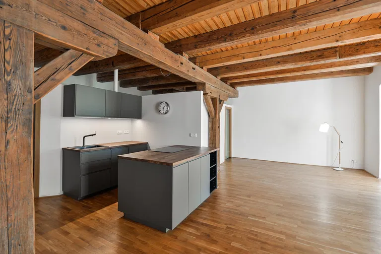 Povltavská, Troja - Praha 7 | Prenájom, Byt, 2-izbový, 63 m²