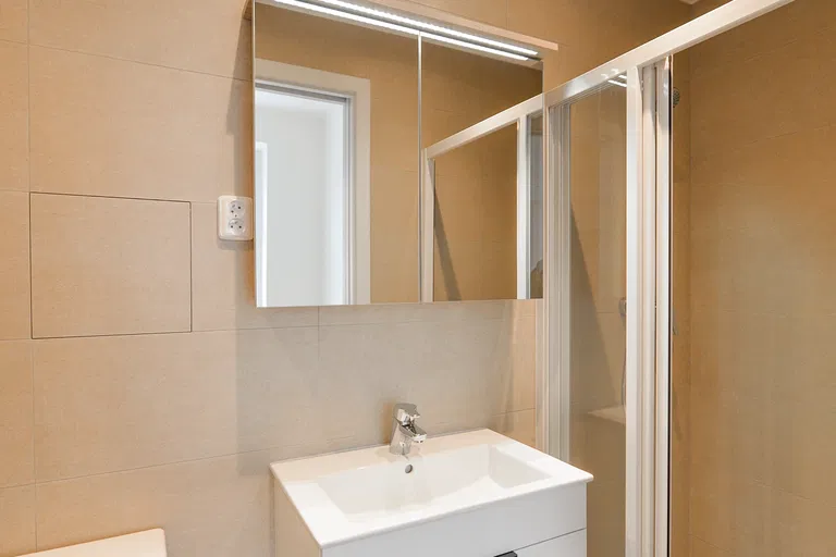 Na Výšinách, Bubeneč - Praha 7 | Prenájom, Byt, 2-izbový, 35 m²