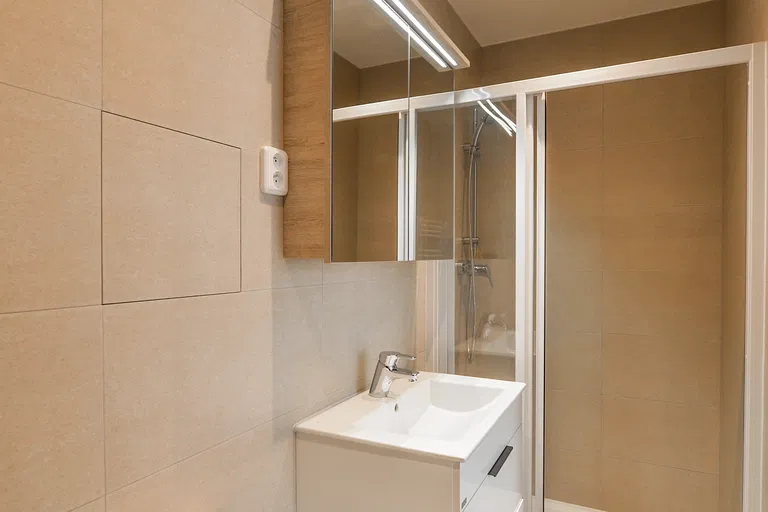 Na Výšinách, Bubeneč - Praha 7 | Prenájom, Byt, 2-izbový, 35 m²