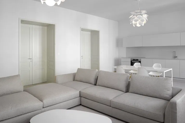Krkonošská, Vinohrady - Praha 2 | Prenájom, Byt, 2-izbový, 90 m²