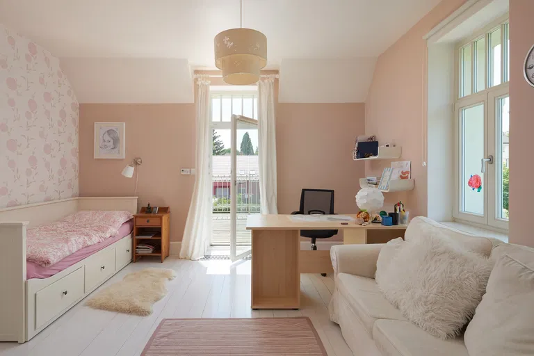 Krovova, Klánovice - Prague 9 | Sale, House, Six-bedroom (7+kk), 250 m²