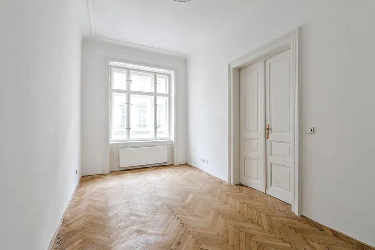 Zborovská, Smíchov - Praha 5 | Prenájom, Byt, 2-izbový, 86 m²
