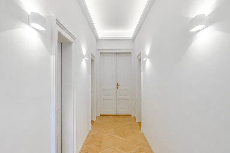 Zborovská, Smíchov - Praha 5 | Prenájom, Byt, 2-izbový, 86 m²