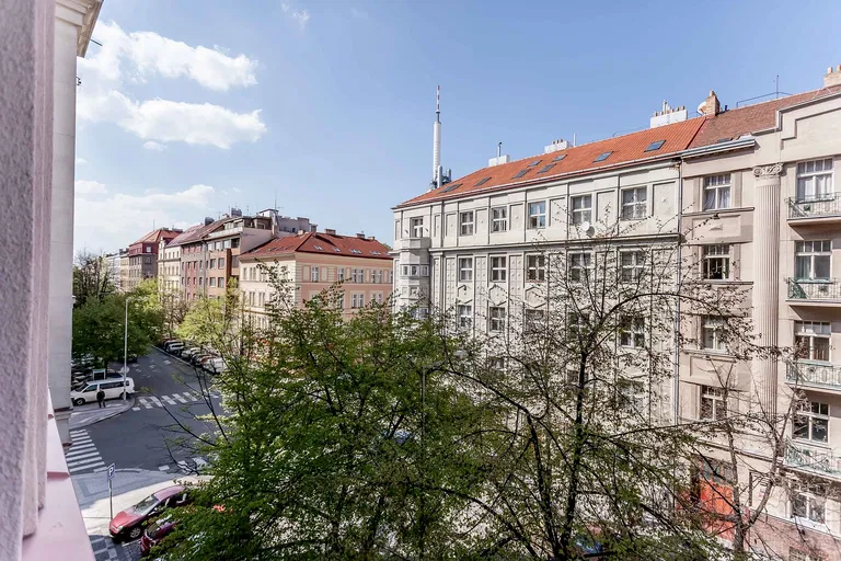 Lucemburská, Vinohrady - Praha 3 | Prenájom, Byt, 2-izbový, 65 m²