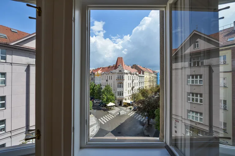 Eliášova, Dejvice - Prague 6 | Sale, Apartment, Two-bedroom (3+1), 125 m²