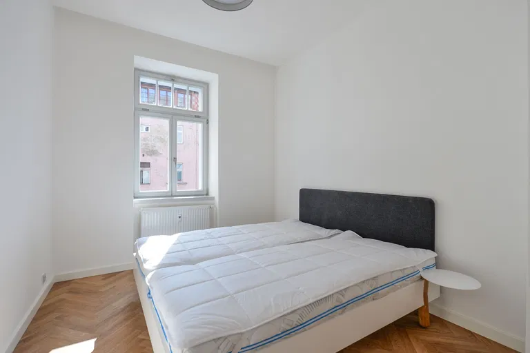 Grafická, Smíchov - Praha 5 | Prenájom, Byt, 2-izbový, 45 m²