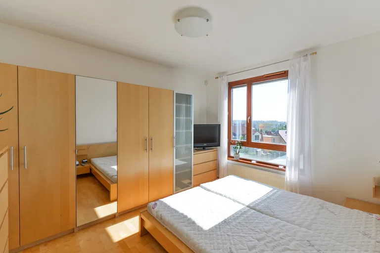 Čistovická, Řepy - Praha 6 | Prenájom, Byt, 3-izbový, 81 m²