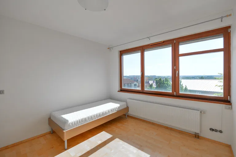 Čistovická, Řepy - Praha 6 | Prenájom, Byt, 3-izbový, 81 m²