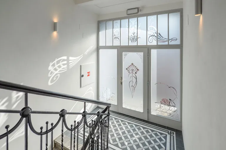 Grafická, Smíchov - Praha 5 | Prenájom, Byt, 2-izbový, 45 m²