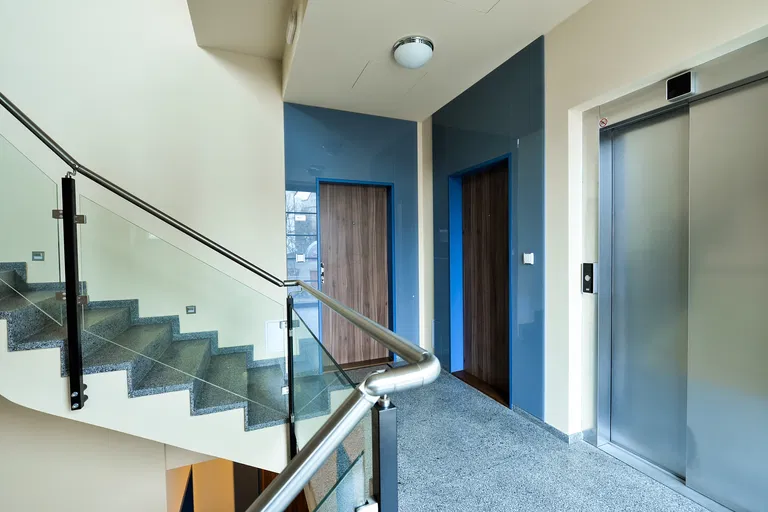U Dívčích hradů, Smíchov - Praha 5 | Prenájom, Byt, 1-izbový, 35 m²