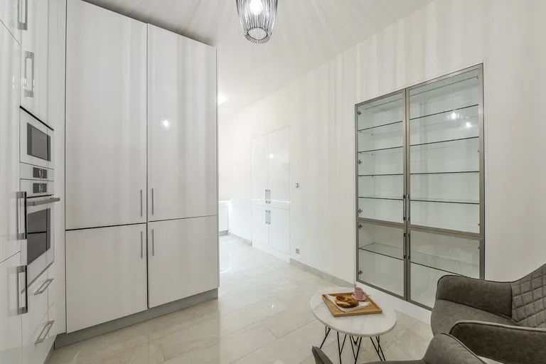 Gotthardská, Bubeneč - Praha 6 | Prenájom, Byt, 4-izbový, 133 m²