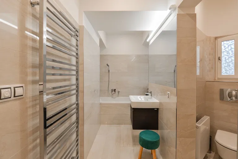 Gotthardská, Bubeneč - Praha 6 | Prenájom, Byt, 4-izbový, 133 m²