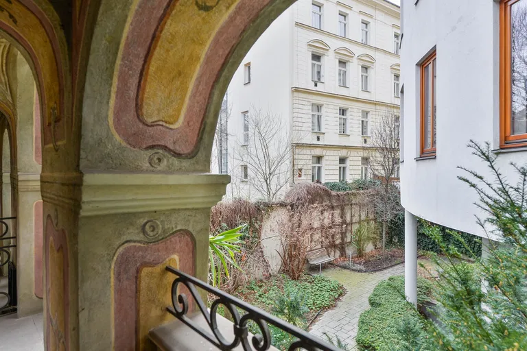 Všehrdova, Malá Strana - Prague 1 | Sale, Apartment, Two-bedroom (3+kk), 101 m²