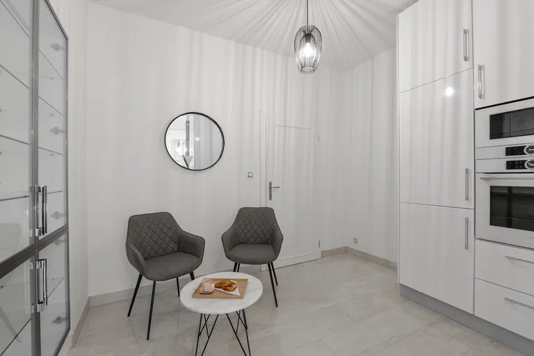Gotthardská, Bubeneč - Praha 6 | Prenájom, Byt, 4-izbový, 133 m²