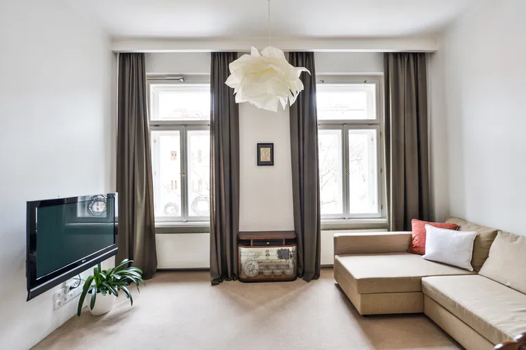 Na Bělidle, Smíchov - Praha 5 | Prenájom, Byt, 2-izbový, 76 m²