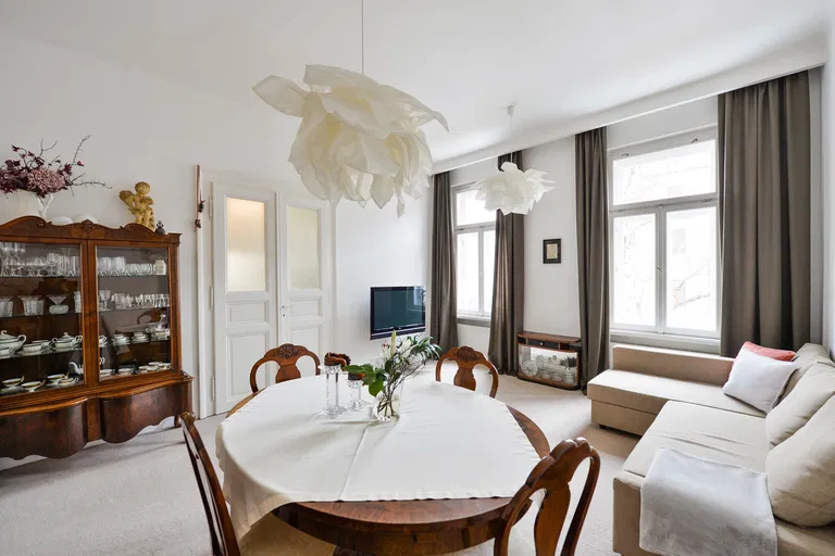 Na Bělidle, Smíchov - Praha 5 | Prenájom, Byt, 2-izbový, 76 m²