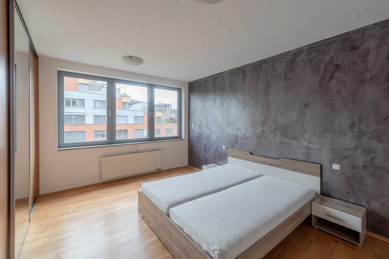 Karloveské rameno, Karlova Ves - Bratislava IV | Prenájom, Byt, 3-izbový, 145 m²
