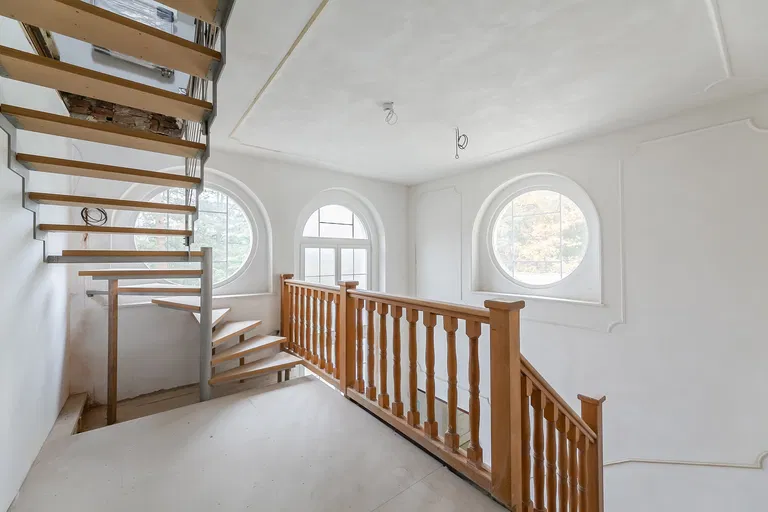 Pražská, Jevany - Praha-východ | Predaj, Rodinný dom, 7-izbový, 696 m²