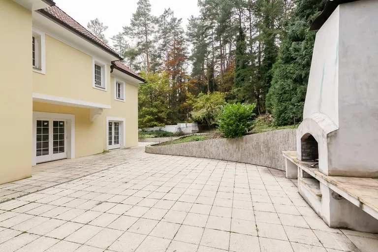 Pražská, Jevany - Praha-východ | Predaj, Rodinný dom, 7-izbový, 696 m²